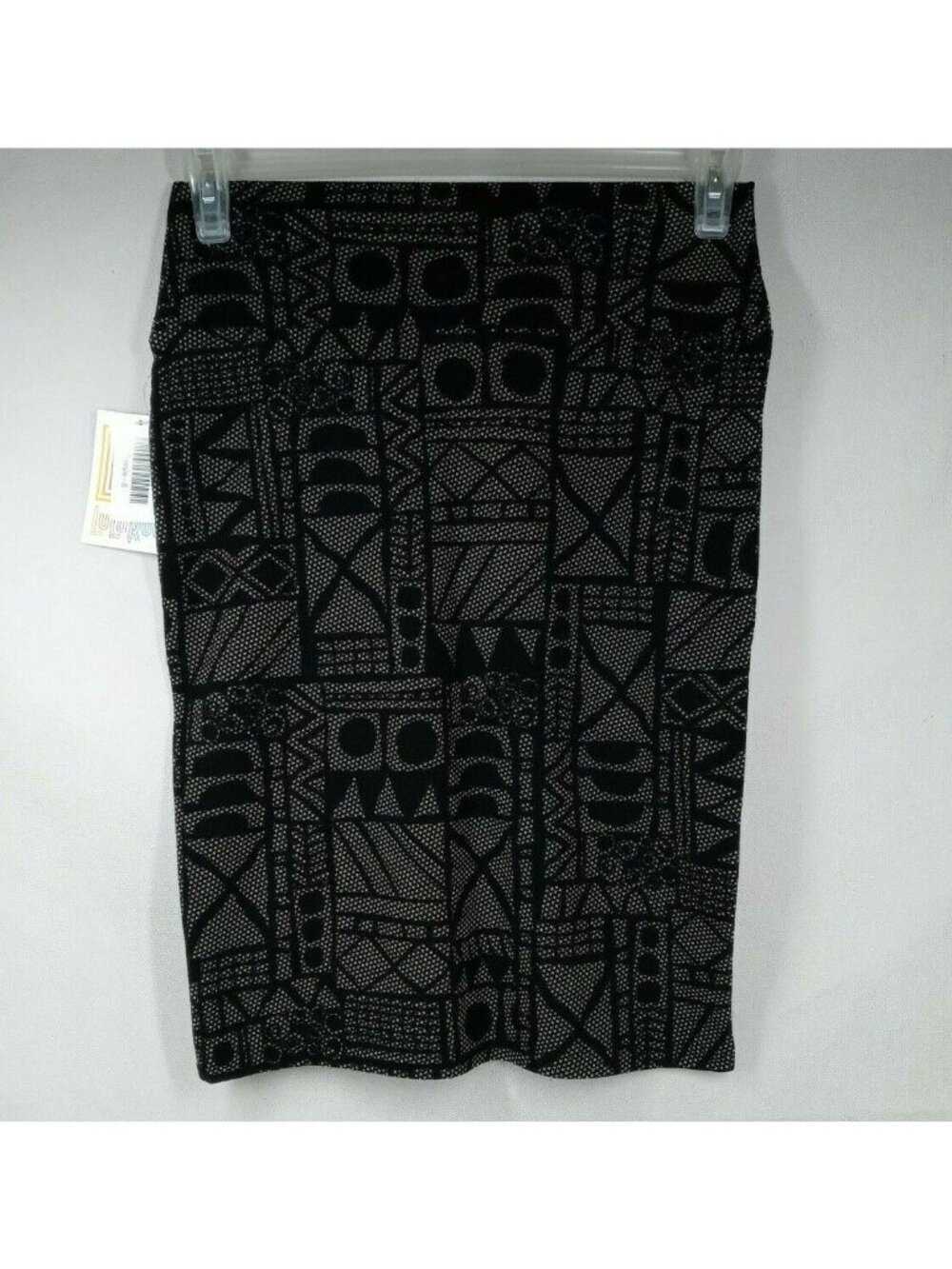 NWT LuLaRoe Cassie Skirt Black With White Dotted Geometric Designs Size Small